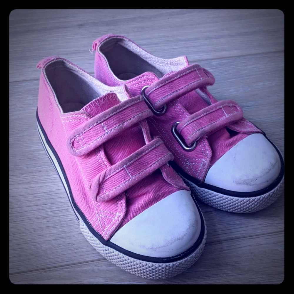 Pink shoes
